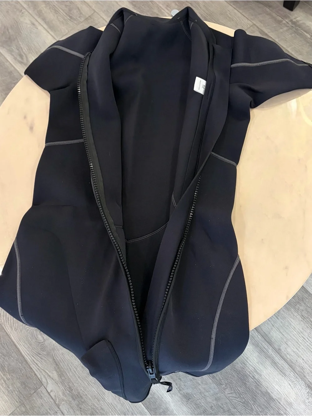 Seaskin 3MM Shorty Wetsuit Scuba-suit Medium Black Full Front Zip.